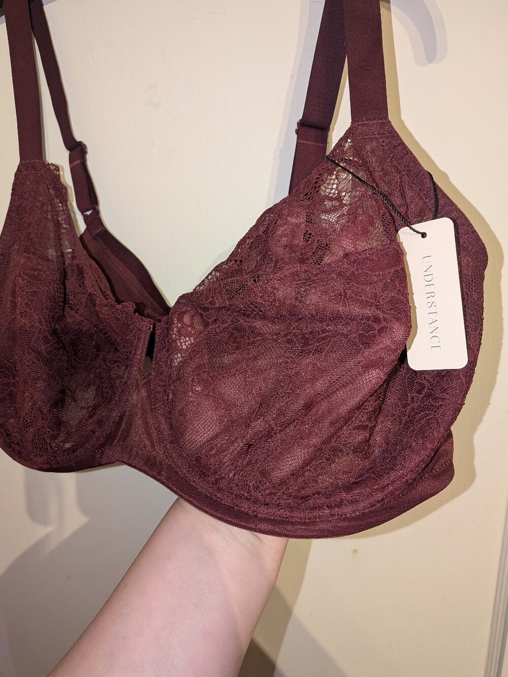 44G Wine Color Underwire Bra From Understance. Lace, 3 Hooks New With Tags